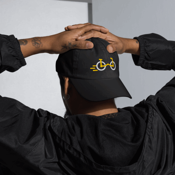 Gorra isotipo BORDADO - Imagen 3